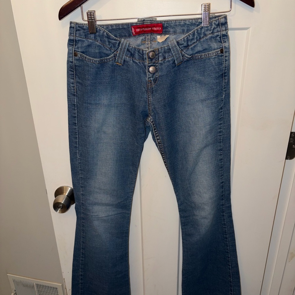 Levi's Women's Classic Blue Boot Cut Jeans